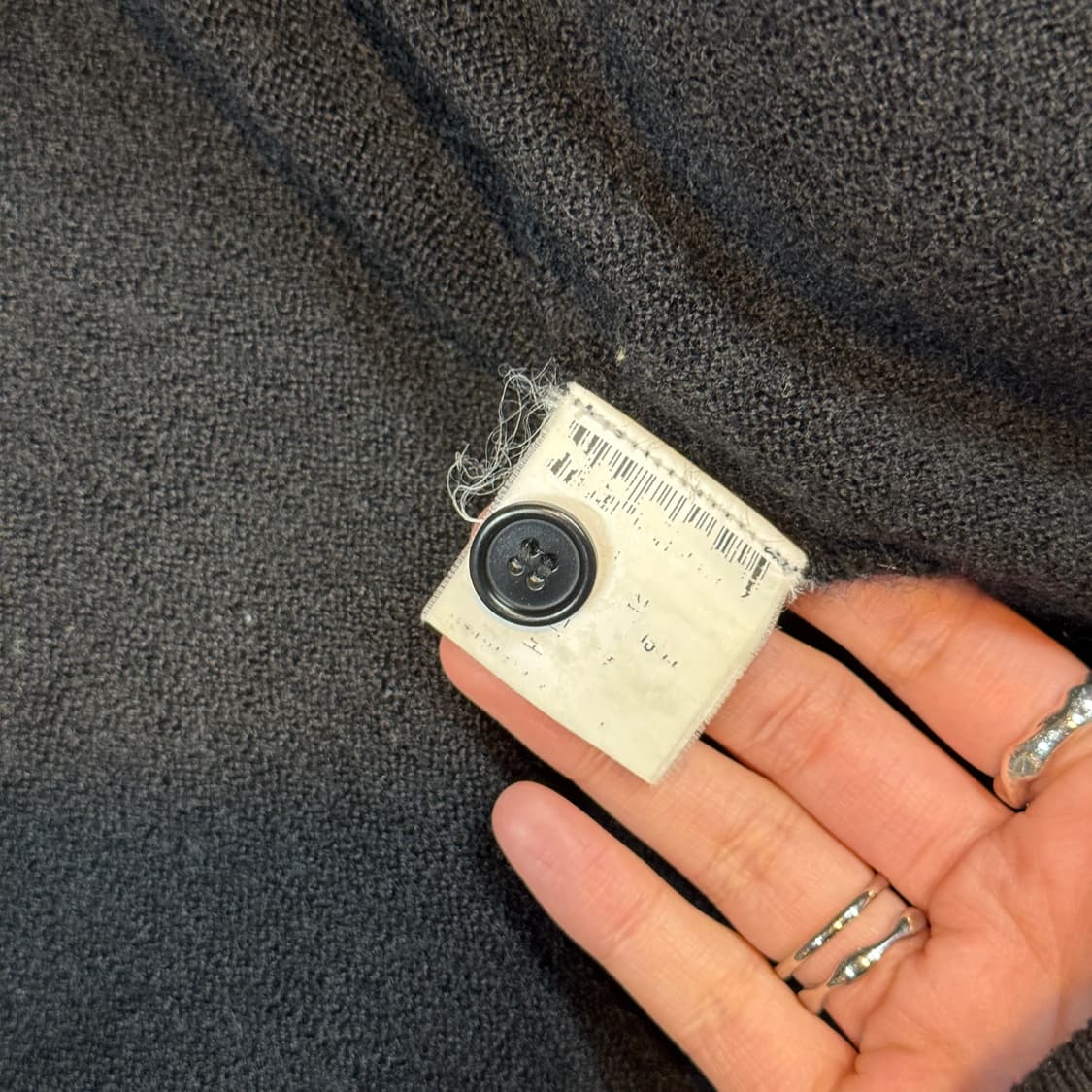 XL) YSL 입생로랑 가디건 블랙 상품이미지8