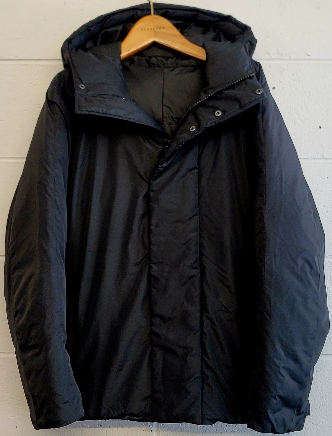 에잇세컨즈(남.여공용) 웰론 후드 숏패딩점퍼(봄버) 판매 상품이미지2