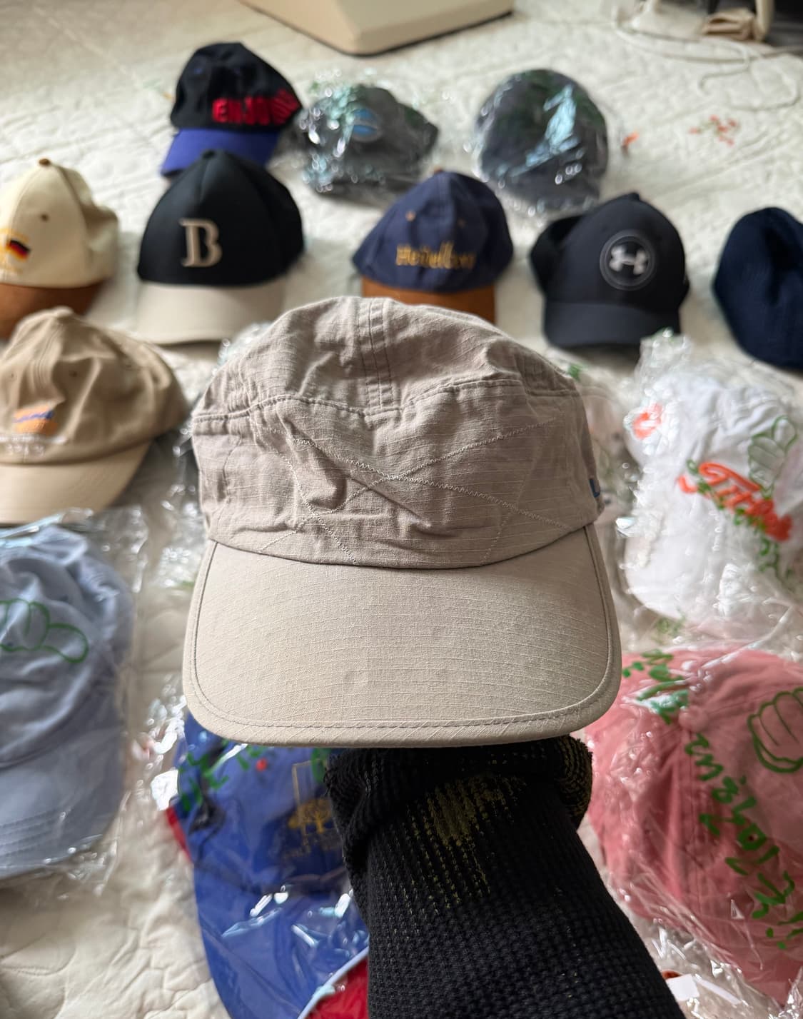 12번) 해외바잉 or 국내매장구매 모자들 볼캡, 헌팅캡, 이어플랩캡 등 상품이미지2