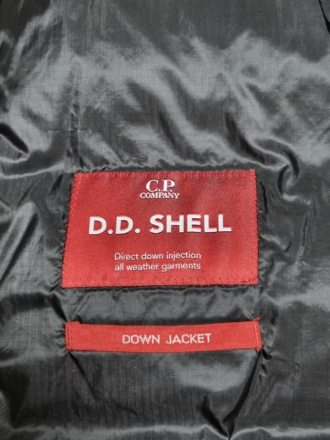 cp컴퍼니 dd쉘 패딩 상품이미지4