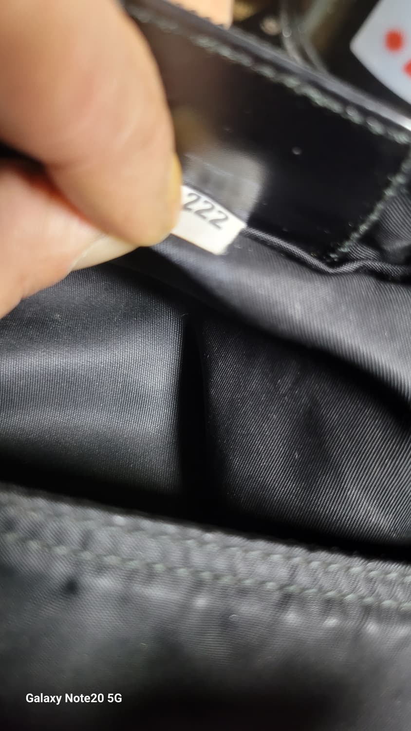 프라다 리나일론 크로스백 상품이미지7