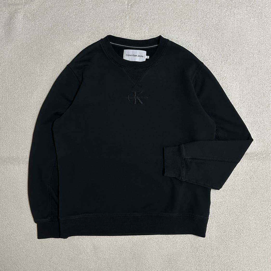 캘빈클라인 진 로고 크루넥 스웨트 셔츠 상품이미지1