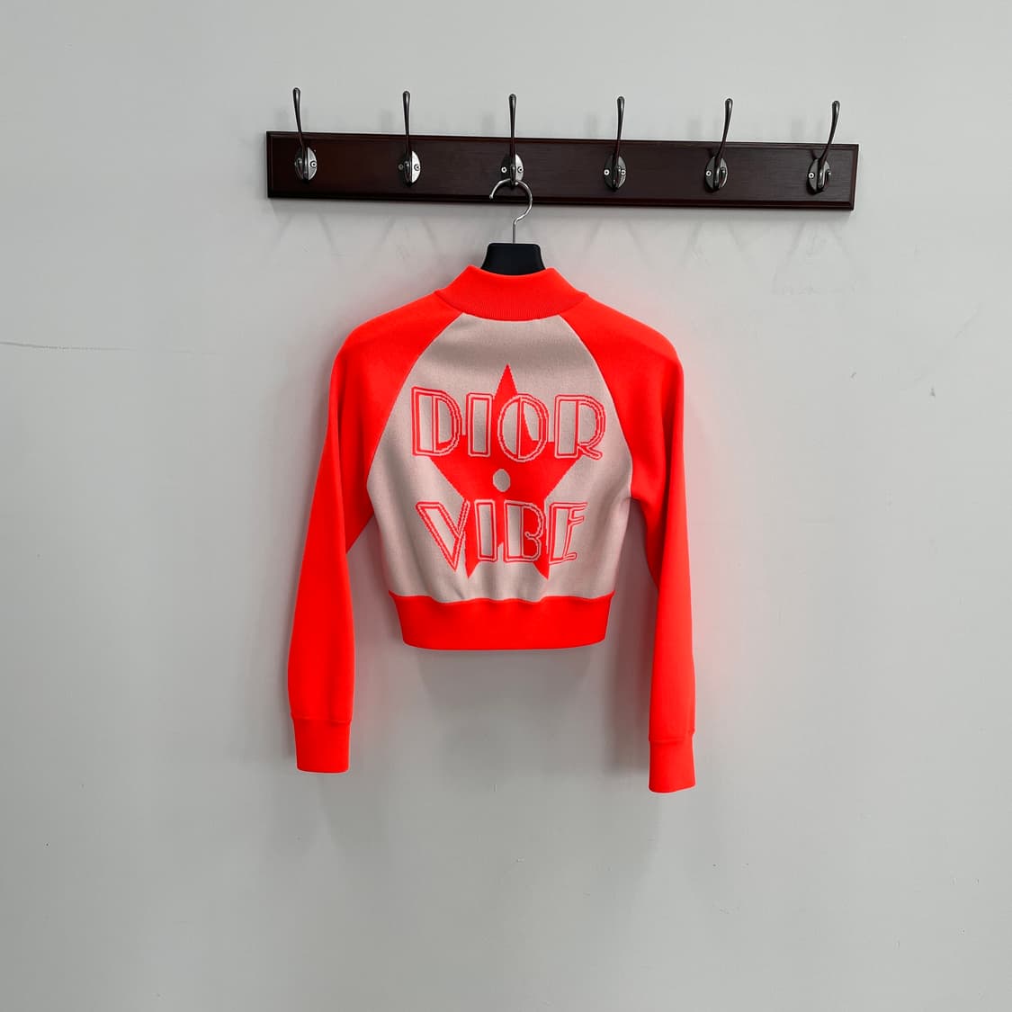 크리스찬 디올 바이브 봄버 크롭 트레이닝 자켓 상품이미지2