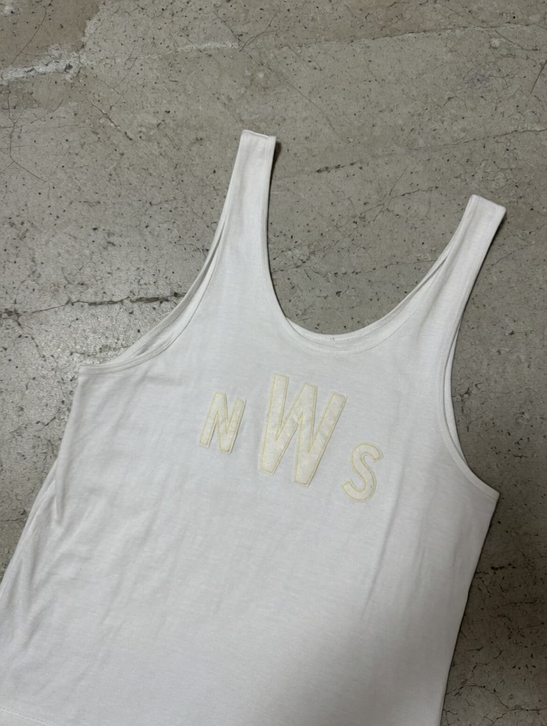 Nowos 라인 탱크탑 SS시즌 한정판매 제품 상품이미지6