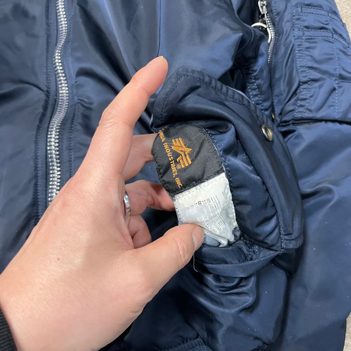  알파인더스트리 ma-1 항공자켓 상품이미지5