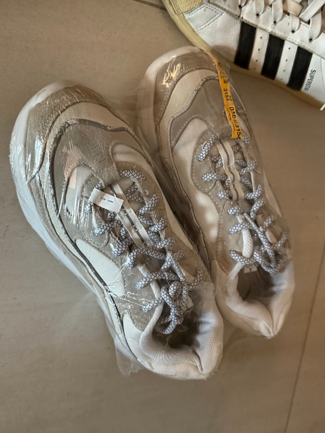 스니커즈 판매 상품이미지4