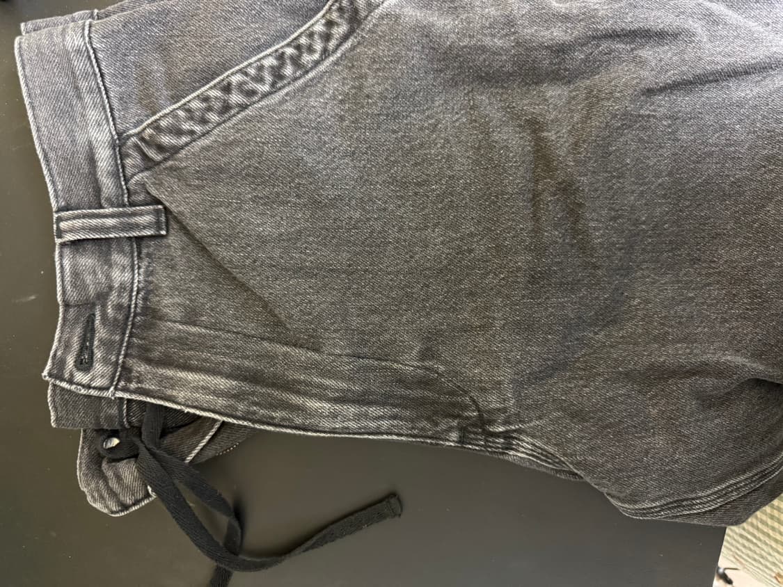 유니클로 흑청반바지 상품이미지2