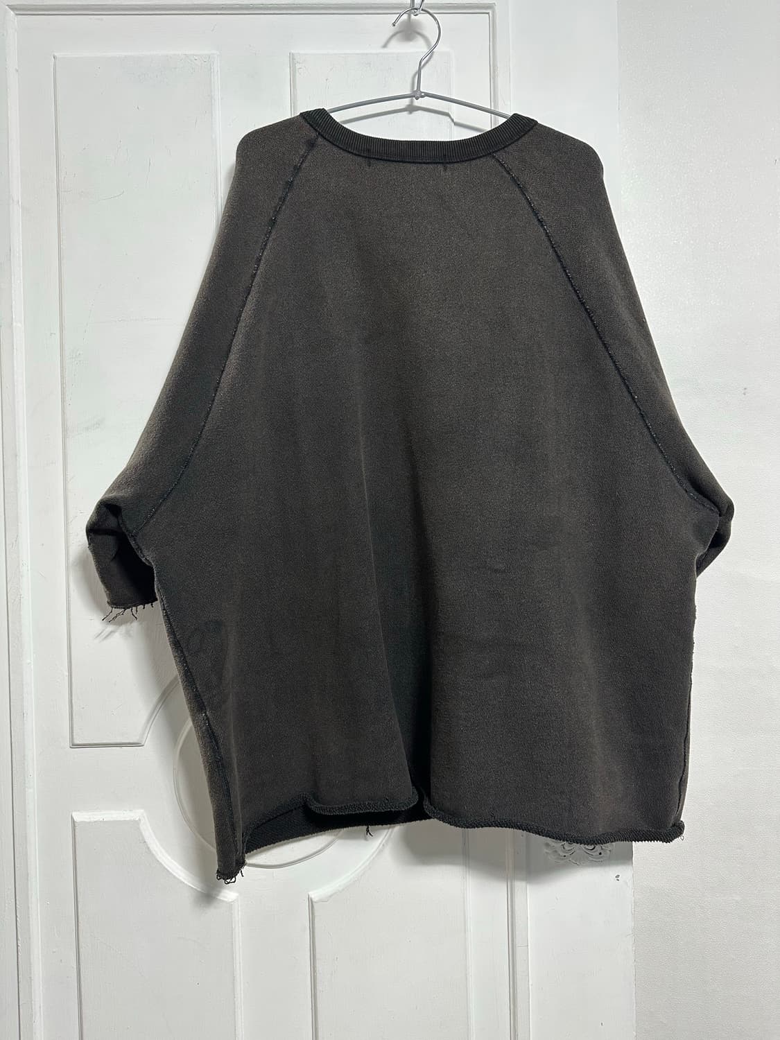 LCBX 로우 컷 스웻셔츠 상품이미지2