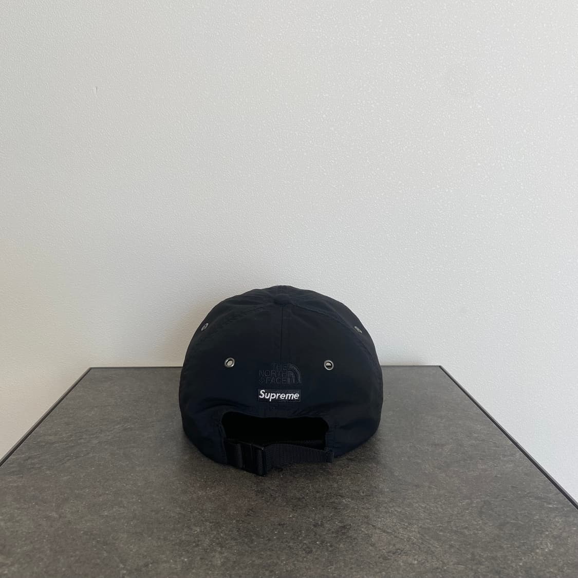 슈프림 X 노스페이스 설산 블랙 볼캡 모자 6패널 캡 콜라보 상품이미지4
