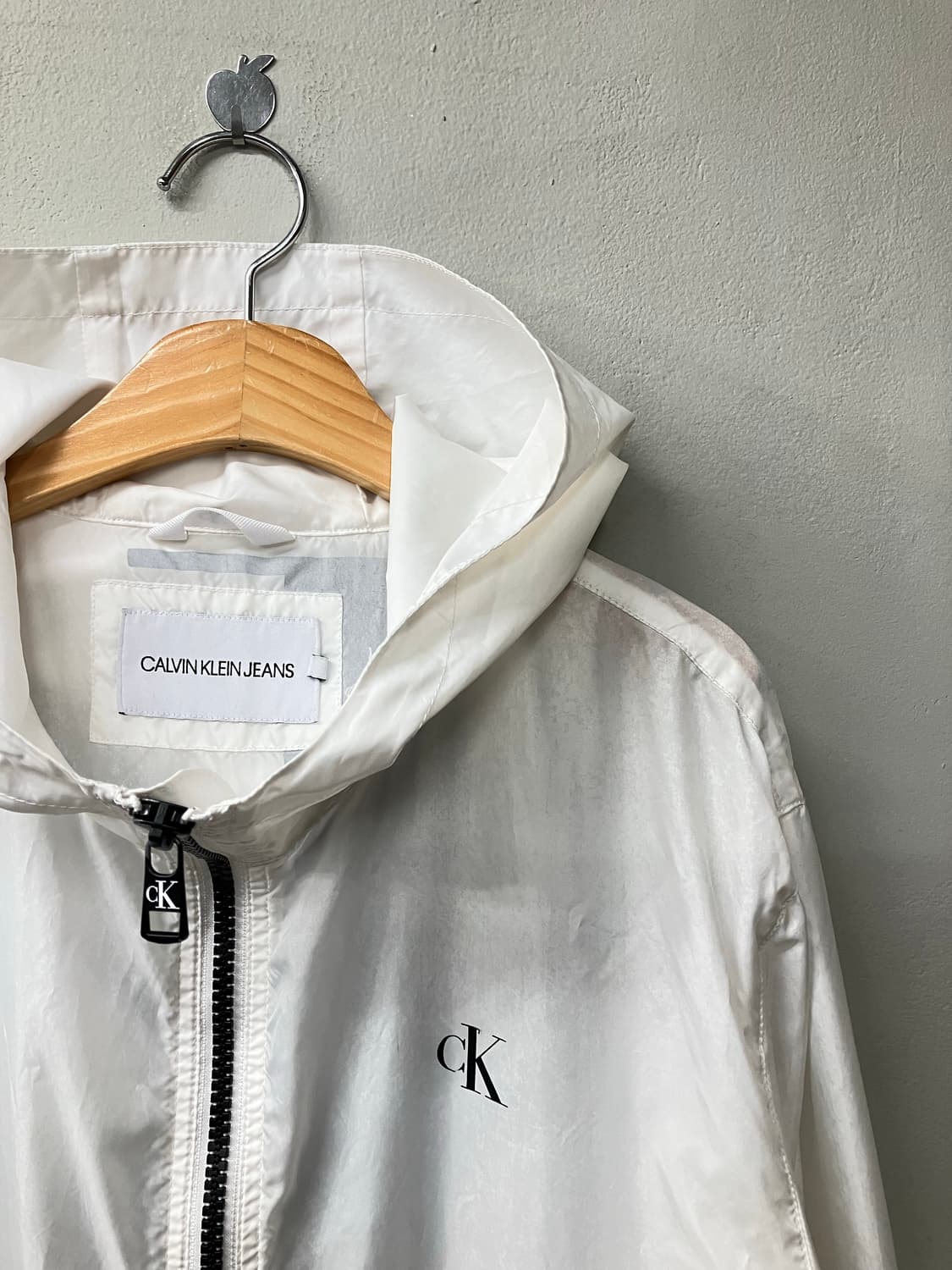 CK 캘빈클라인 빅로고 바람막이 자켓 상품이미지6