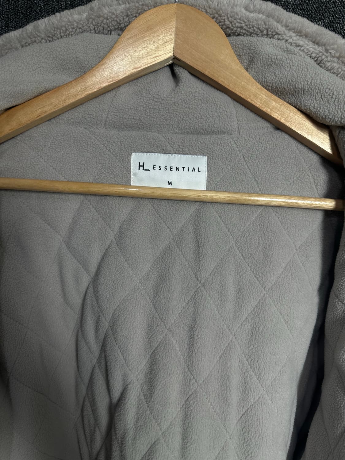 H_ESSENTIAL 양털 후리스 M사이즈 상품이미지4
