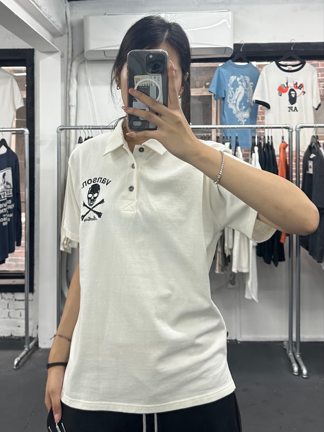 밴슨 레더 큐빅 스컬 PK 티셔츠 상품이미지2