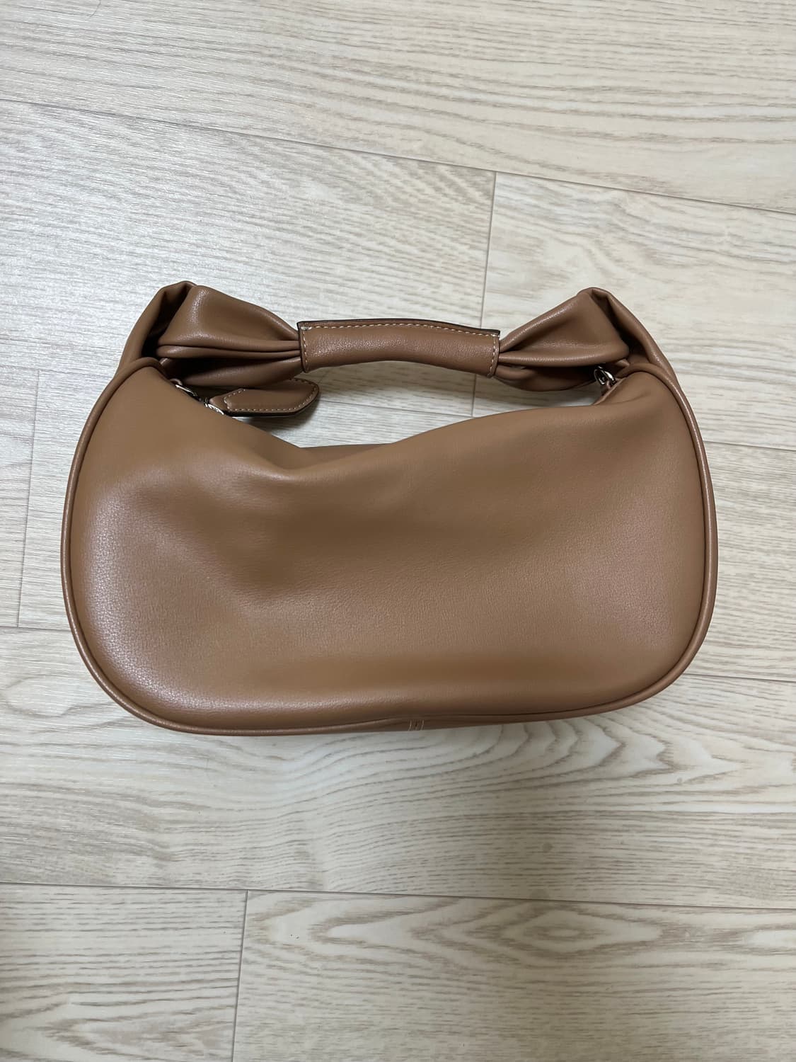 분크 하프문 코코넛백 카멜 상품이미지3