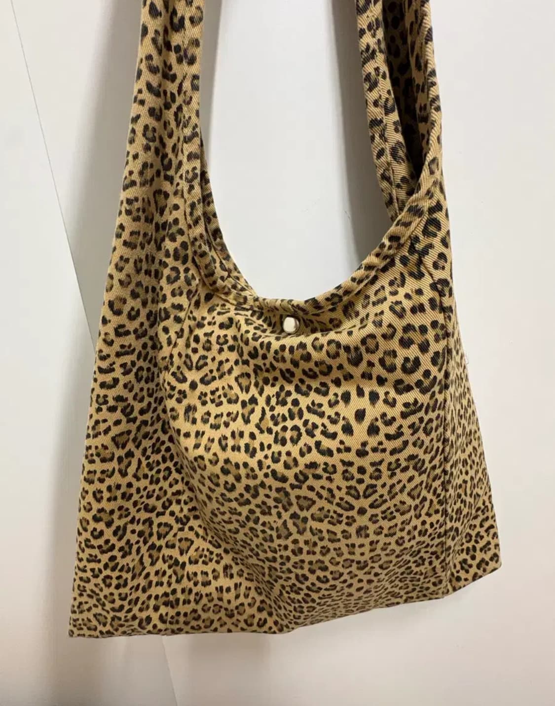 바이아틀리에 이지호보백 레오파드 상품이미지3