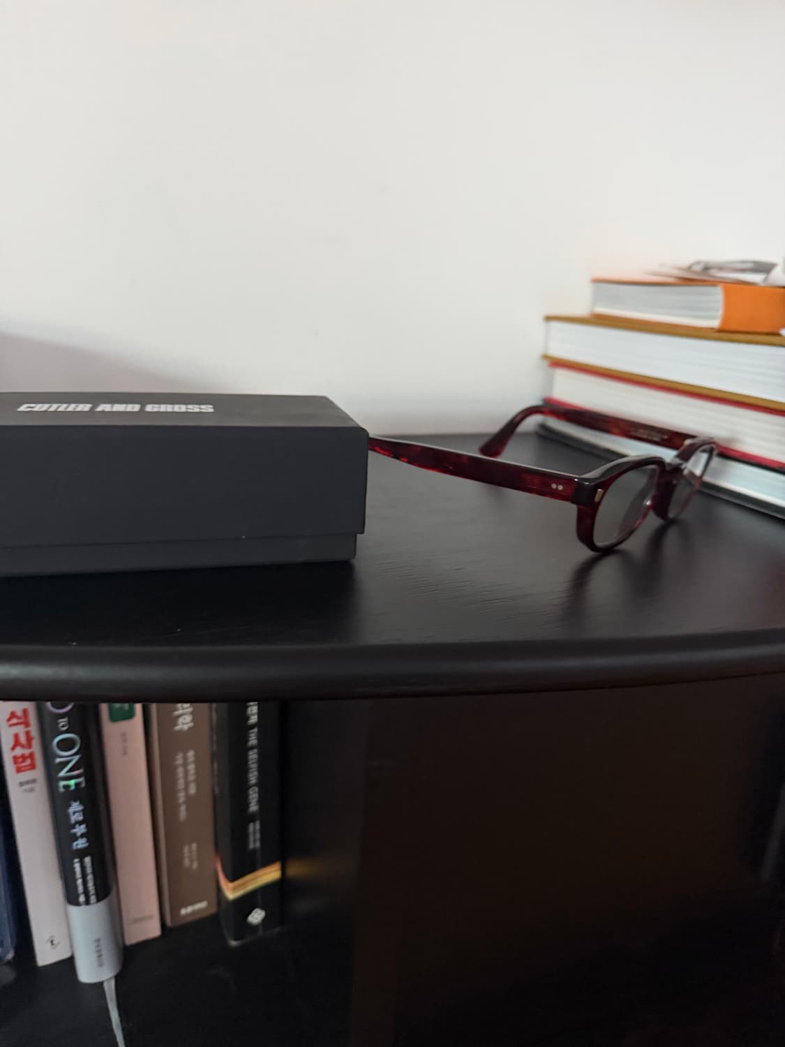 Cutler and Gross 커틀러 앤 그로스 라운드 프레임 아세테이트 상품이미지5