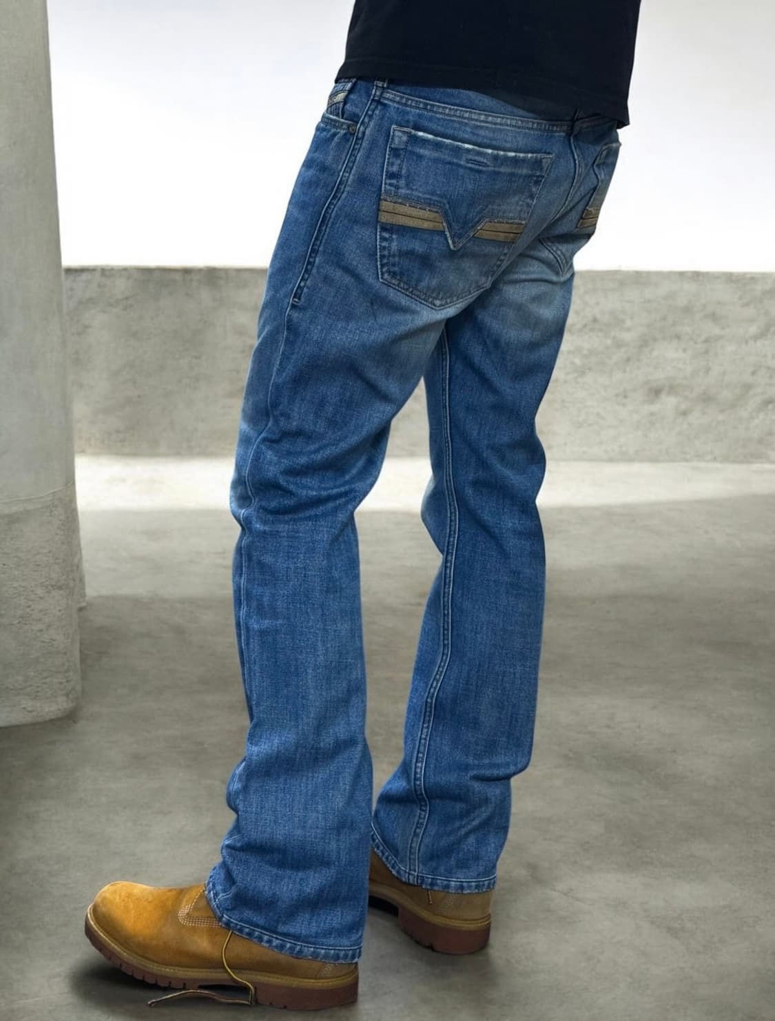 디젤 자티니 인디고 플레어 부츠컷 데님팬츠 상품이미지4