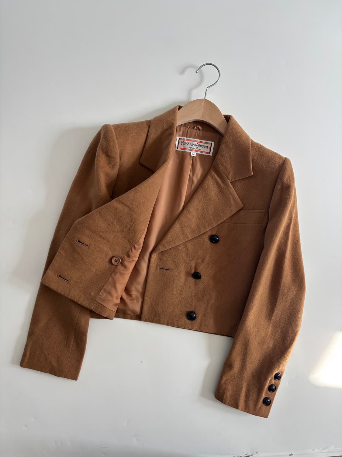 Yves Saint Lauren 입생로랑 카멜 크롭 더블 블레이저 상품이미지5