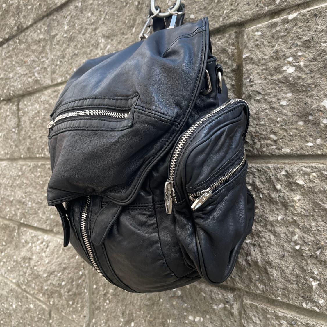 [OS] Alexander Wang 빅 블랙 레더 백팩 상품이미지3