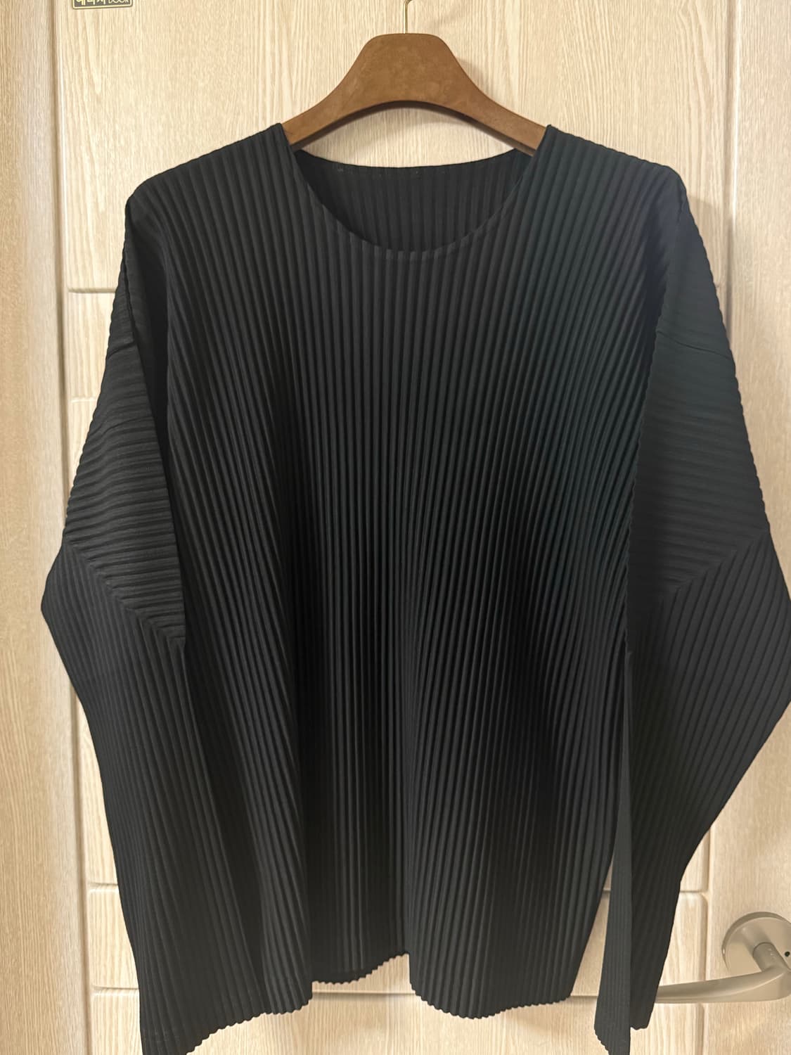 옴므플리세 베이직 롱슬리브 4 (새상품급) 상품이미지1