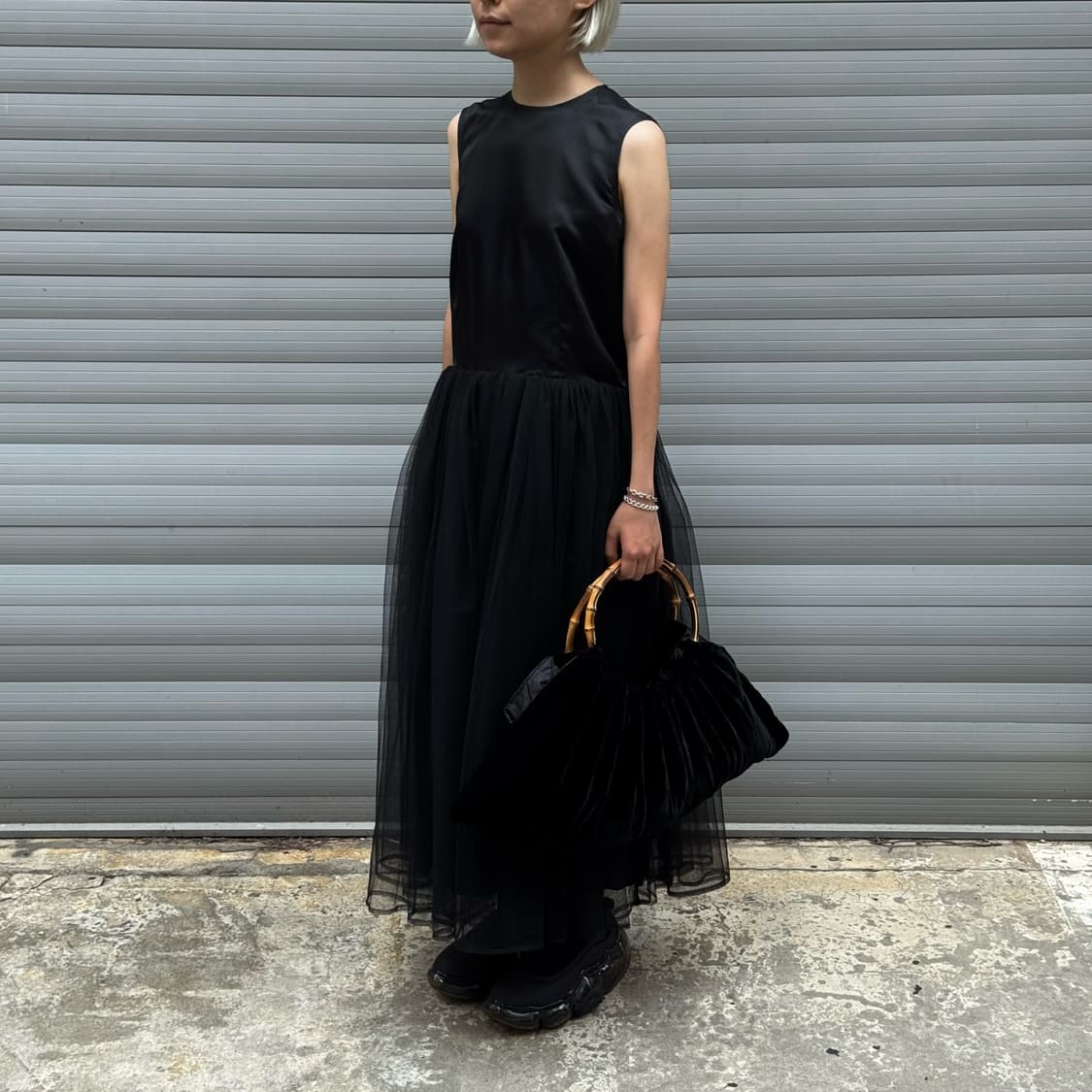 Black velvet ruched Tote shoulder bag 상품이미지7