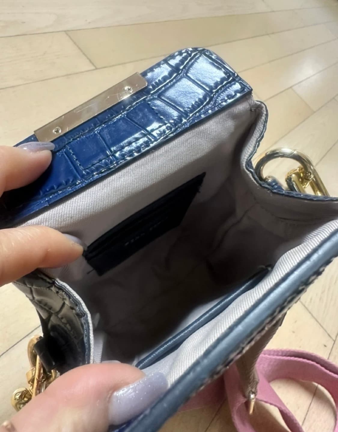  핀에스커 레이디백 상품이미지4