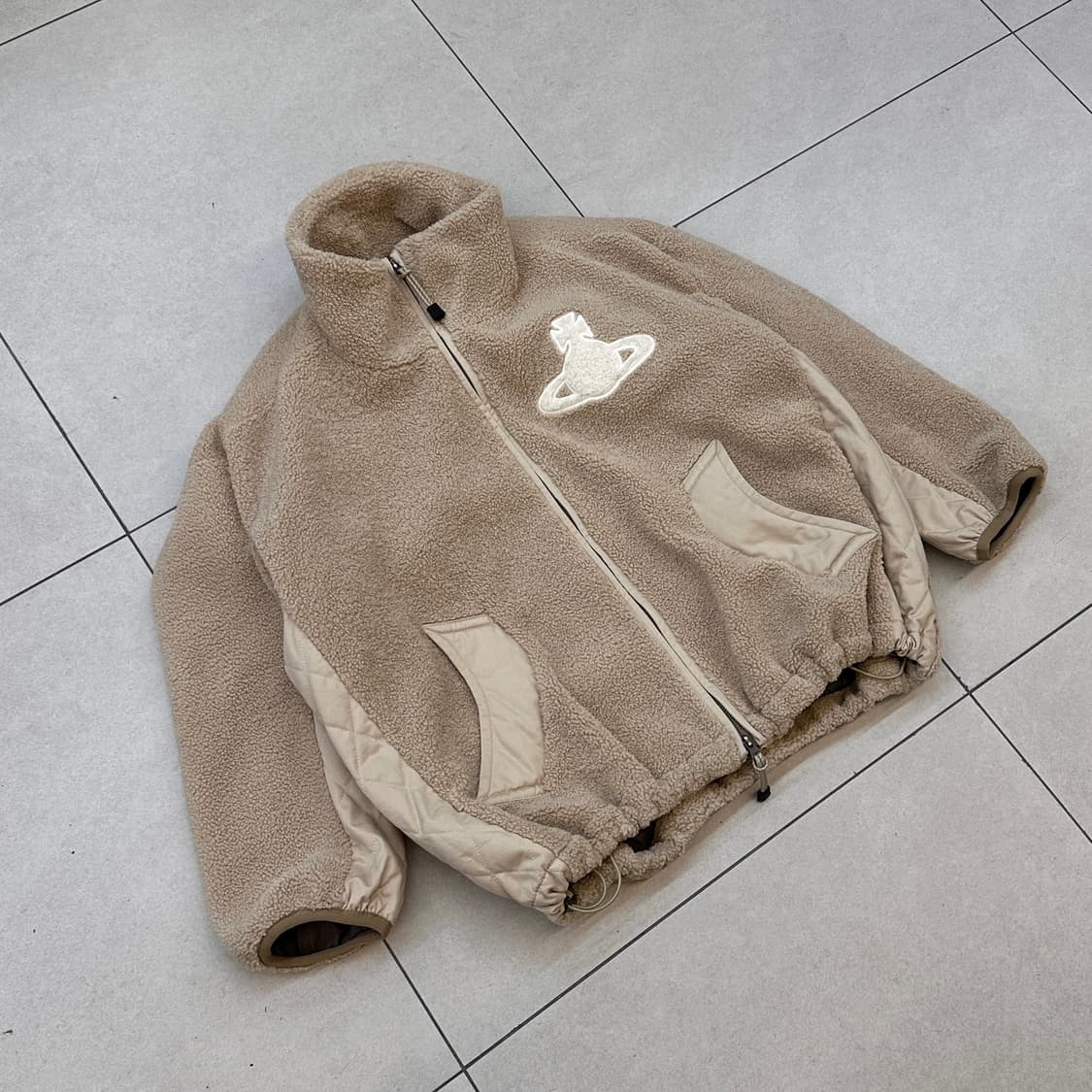 비비안웨스트우드 보아 빅패치 자켓 상품이미지2