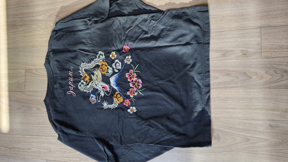 테일러토요 수베니어 티셔츠 상품이미지2