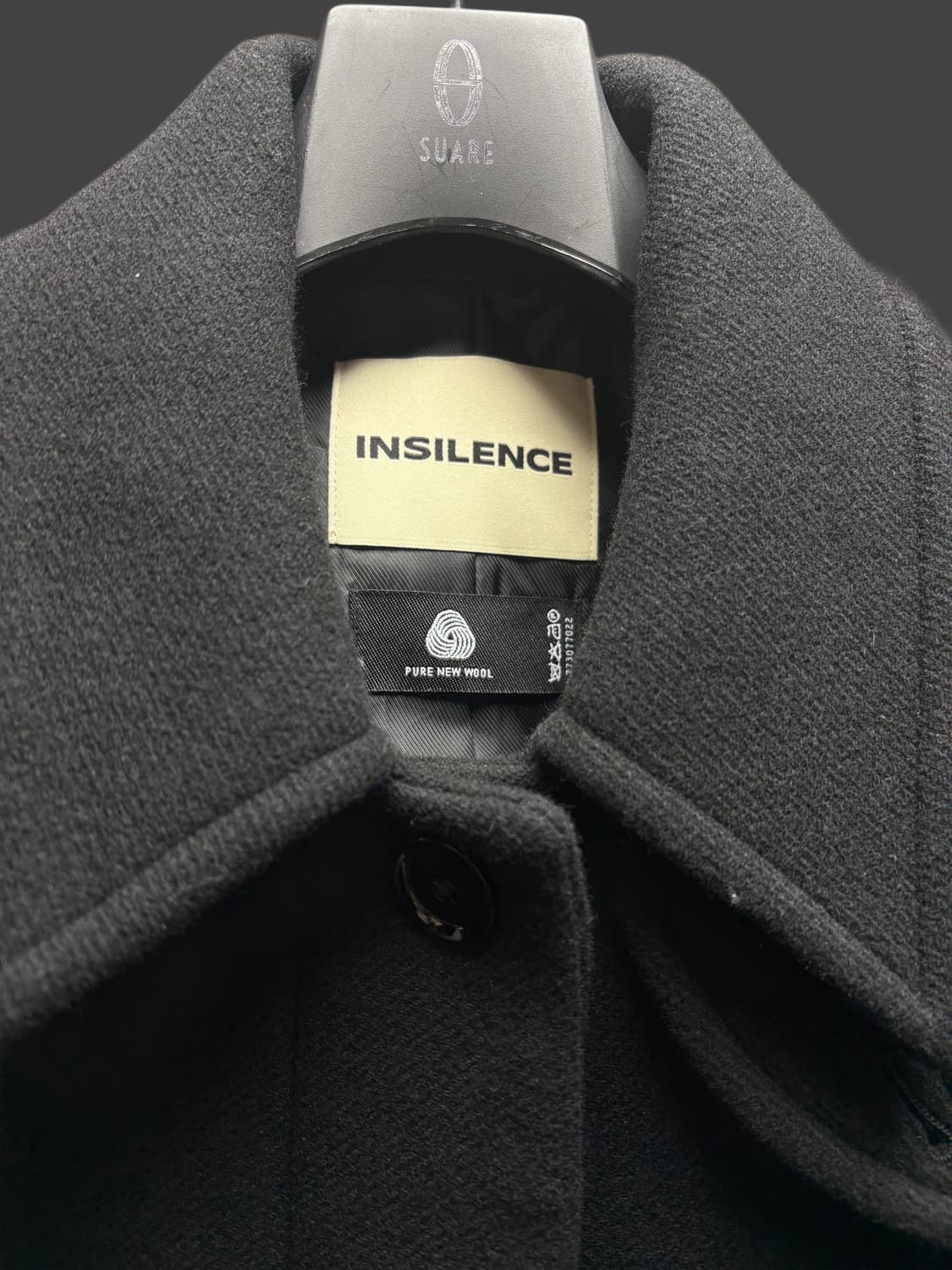 (새상품) 인사일런스 울 블랙 자켓  상품이미지3