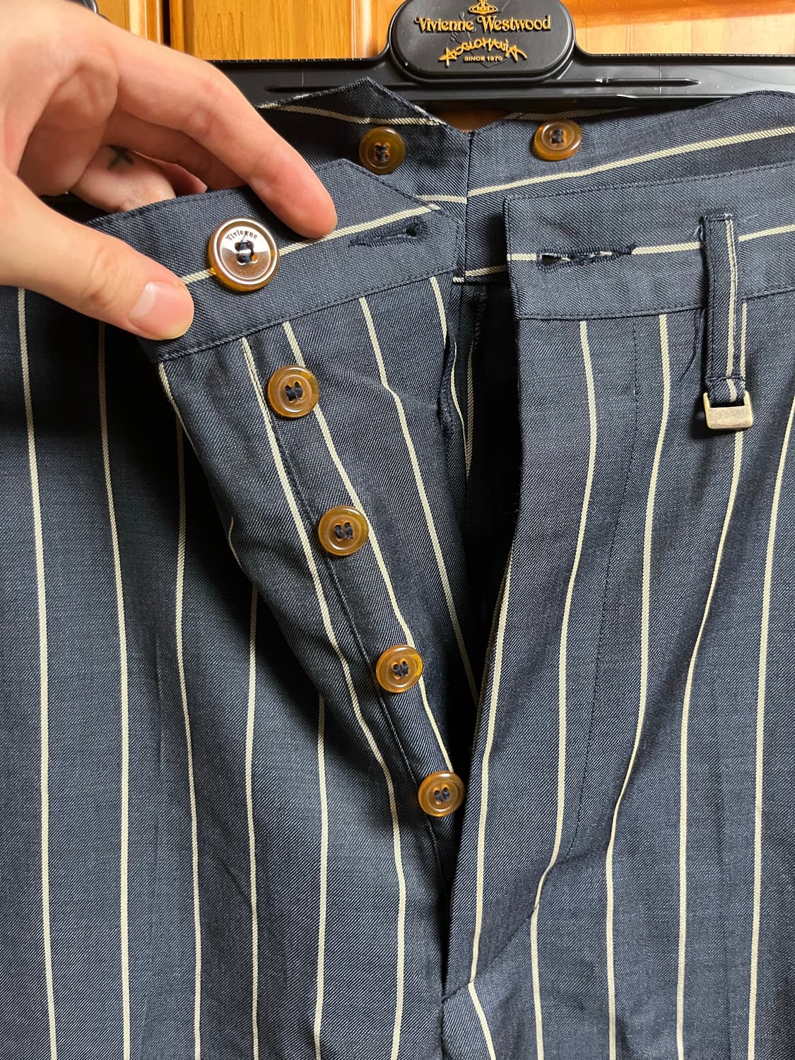 비비안웨스트우드 스트라이프 슬렉스 상품이미지3