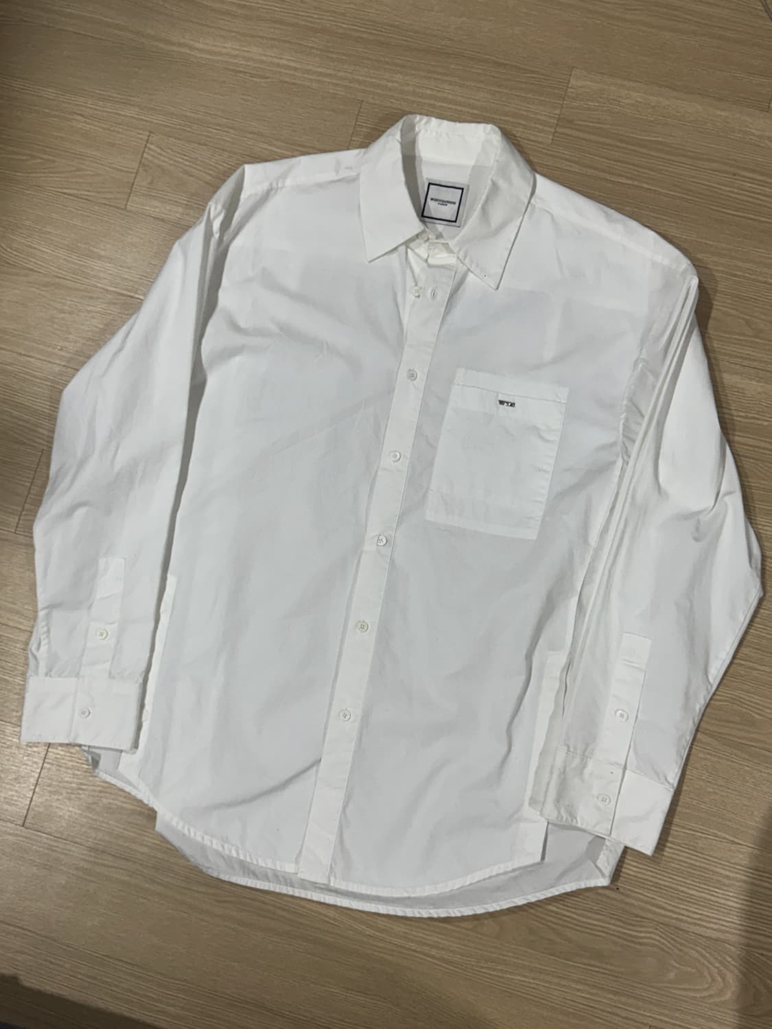 [50] 우영미 22FW 백로고 셔츠 화이트 상품이미지2