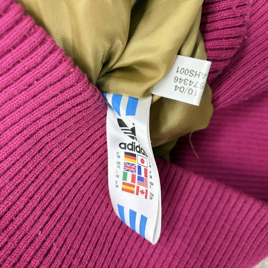 아디다스 y2k 후드퍼 퀄팅 걸즈 패딩 자켓 상품이미지5