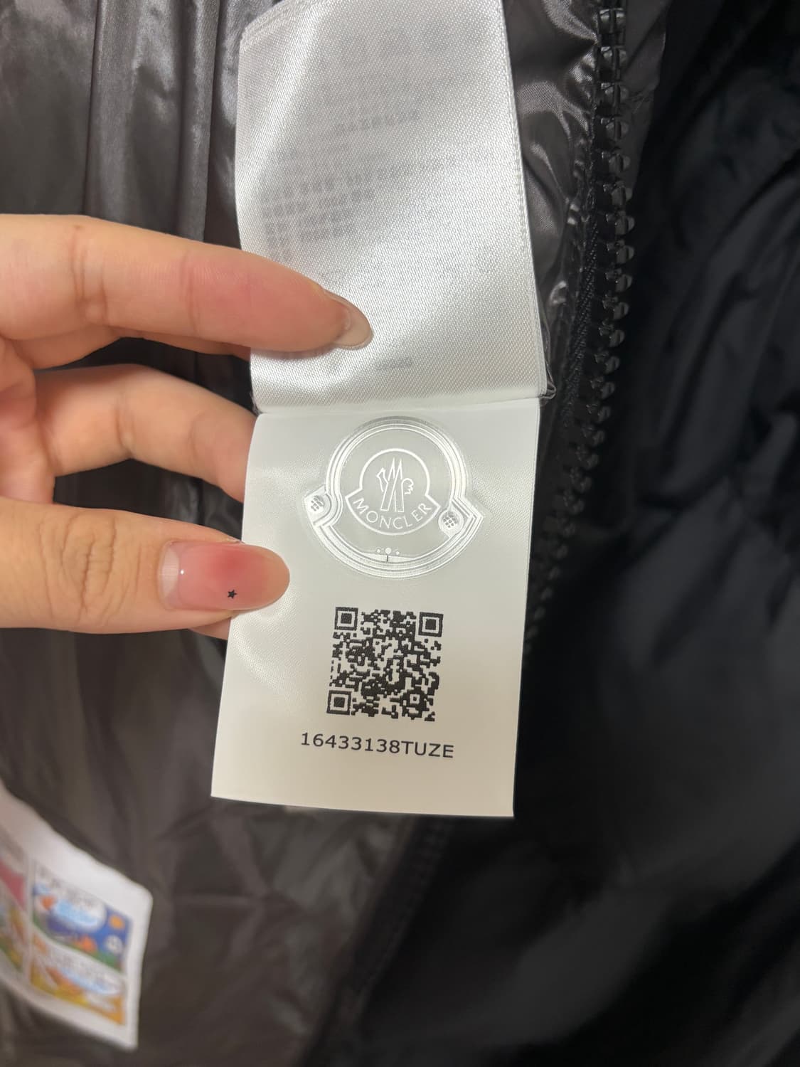 몽클레어 마야 패딩 블랙 1사이즈 새상품 상품이미지8