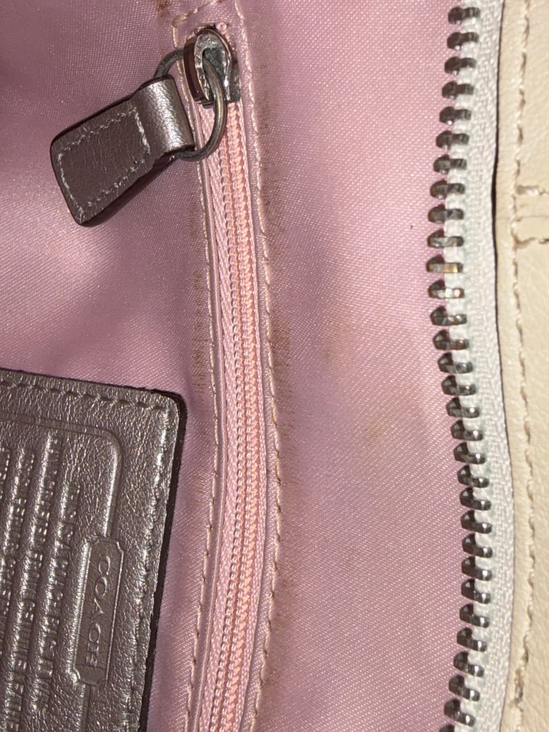 코치 갸루 빈티지 크로스백 상품이미지5