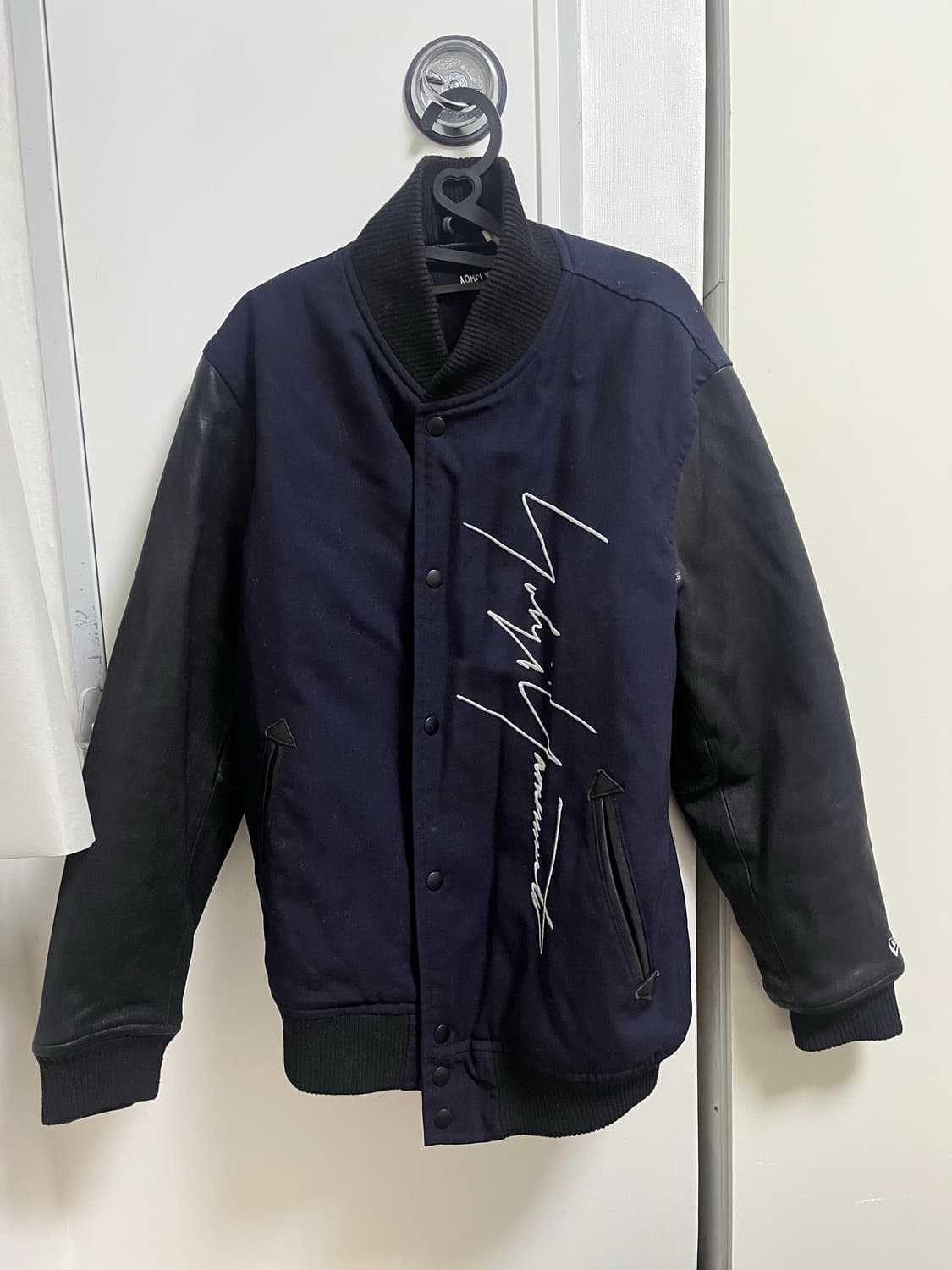 요지 야마모토X 뉴에라 바시티 상품이미지1