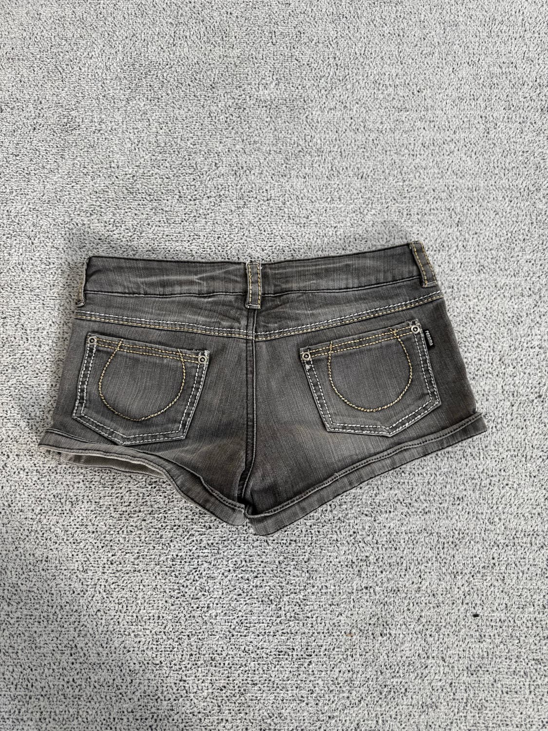 로우라이즈 데님 숏팬츠 상품이미지4