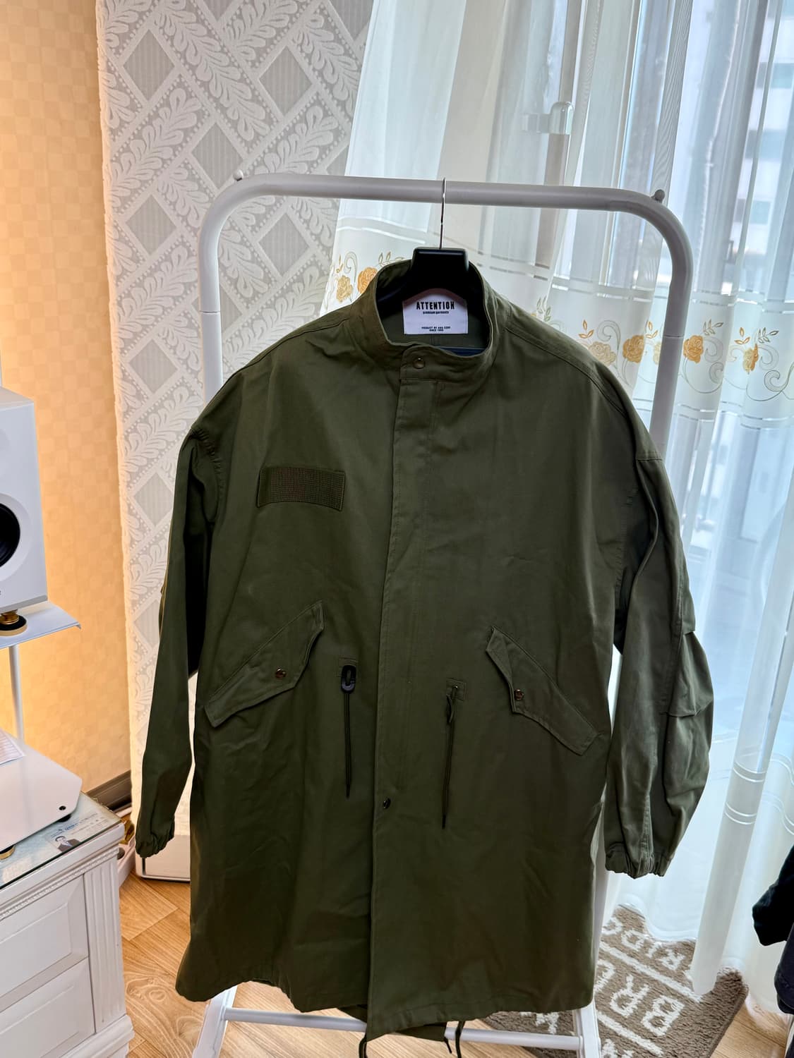 어텐션 피쉬테일 야상 상품이미지1