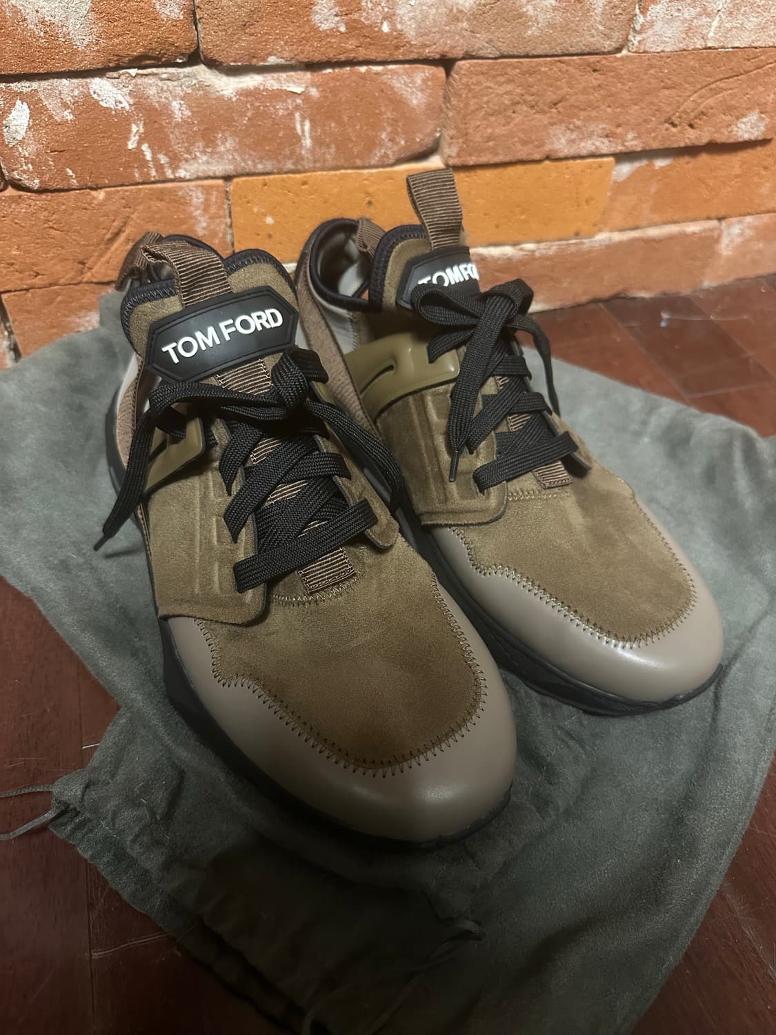 2022 S/S 톰포드 스니커즈 라인 상품이미지1