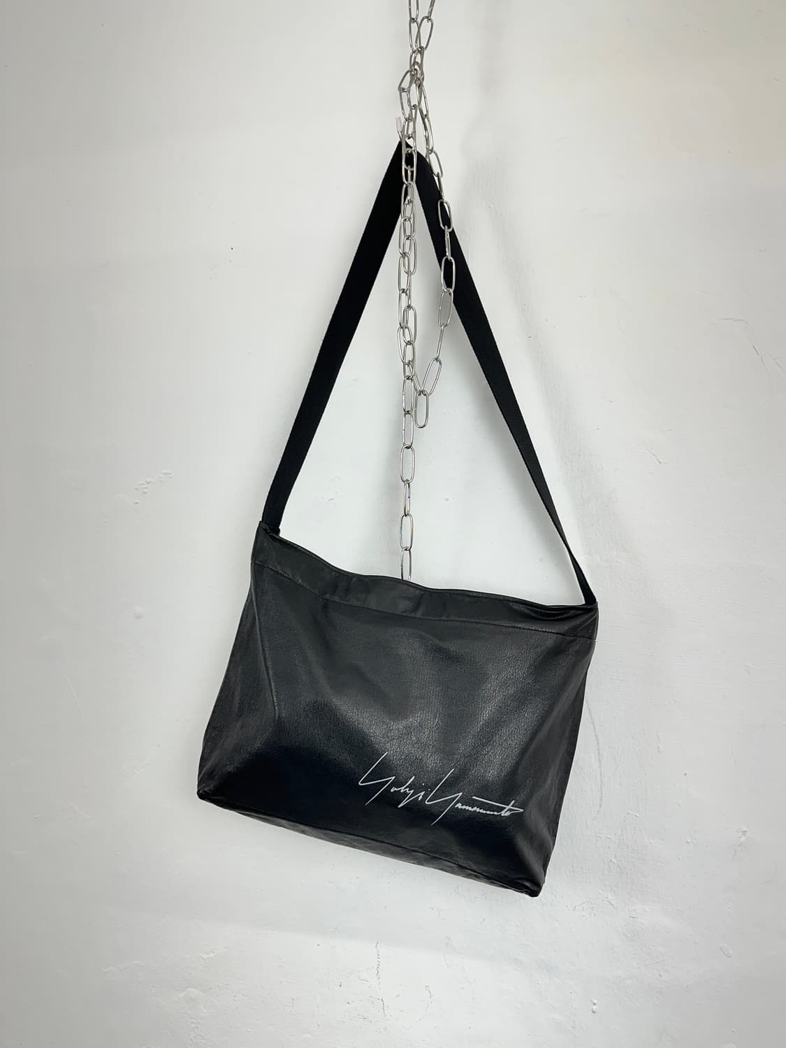 Yohji Yamamoto Cow Leather Logo Shoulder 상품이미지1