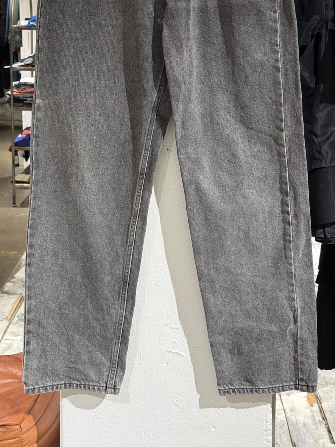 리바이스 실버탭 루즈 워시드 그레이 데님 팬츠 상품이미지3