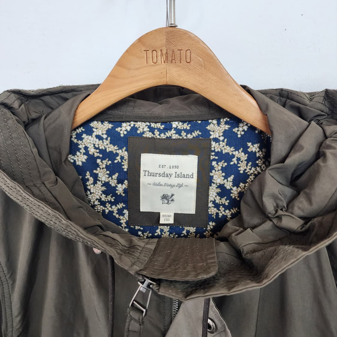 써스데이 아일랜드 브라운 야상 후드 롱 코트 상품이미지2