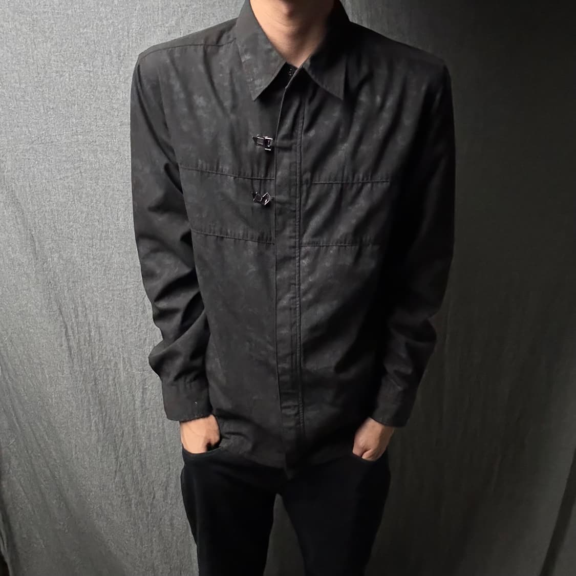 OMKOS 버클 셔츠 집업 상품이미지1