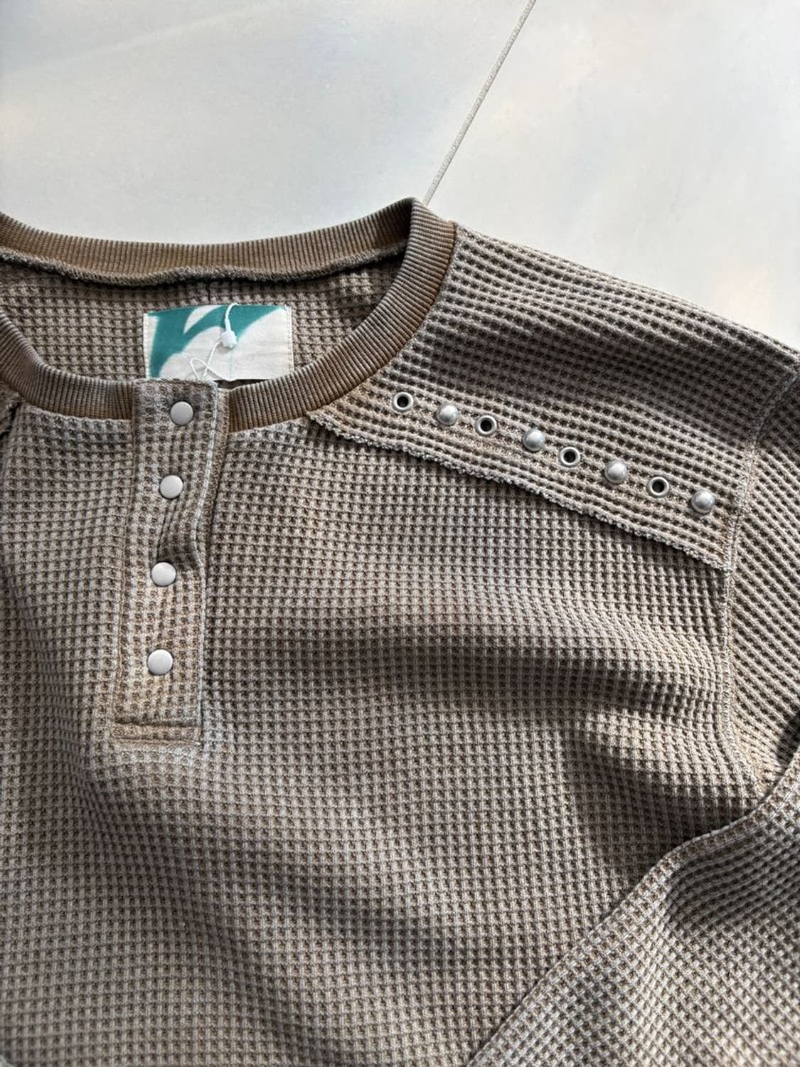 THERMAL MULTI-STUD HENRY NECK 상품이미지6