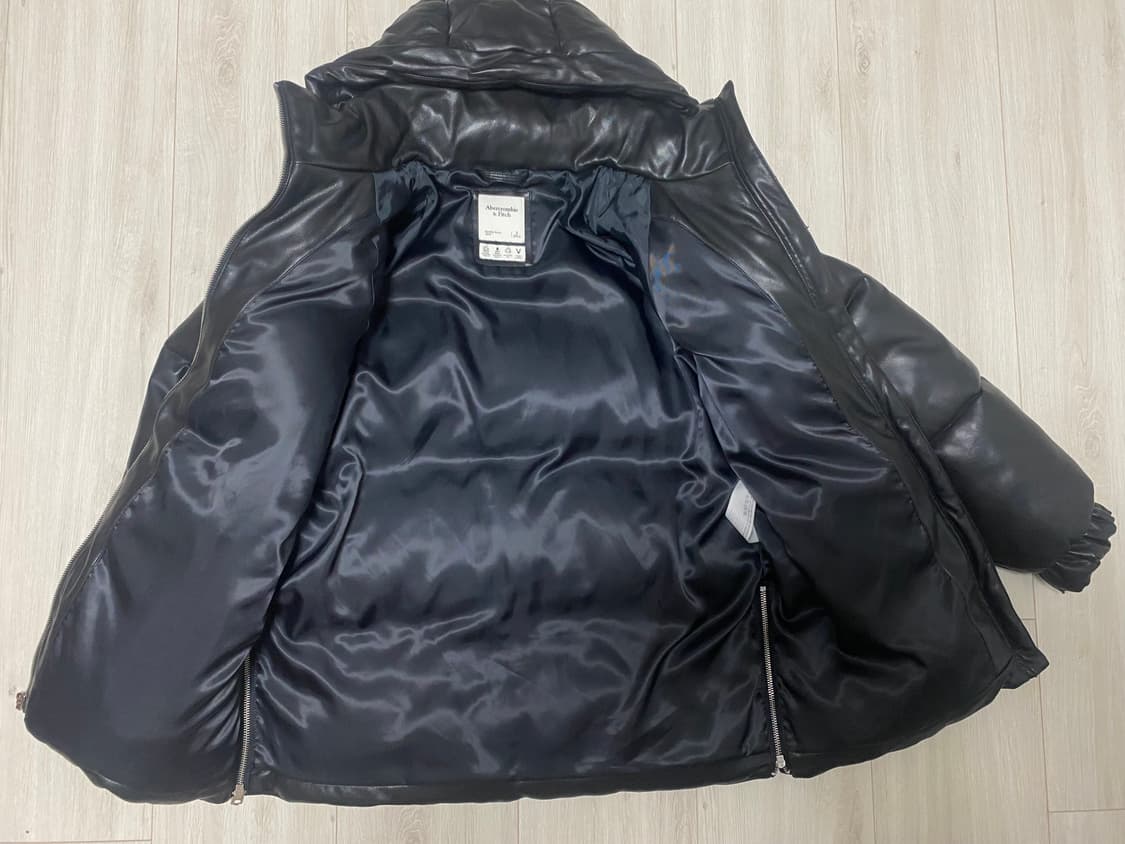 옷장장리중, 급처, 아베크롬비 가죽 패딩 상품이미지5