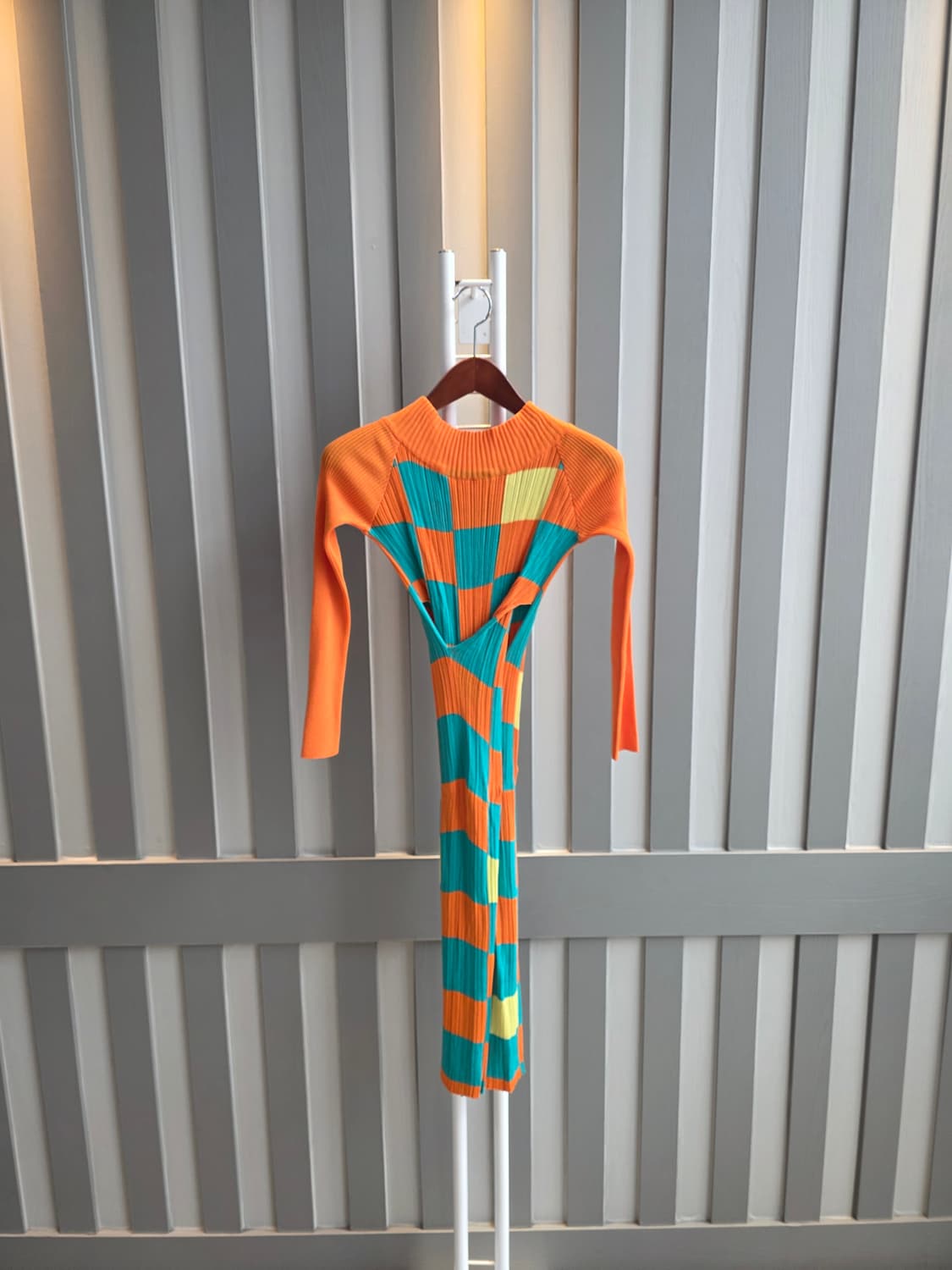 앤더슨벨 정품 컷아웃 원피스(새상품) 상품이미지2