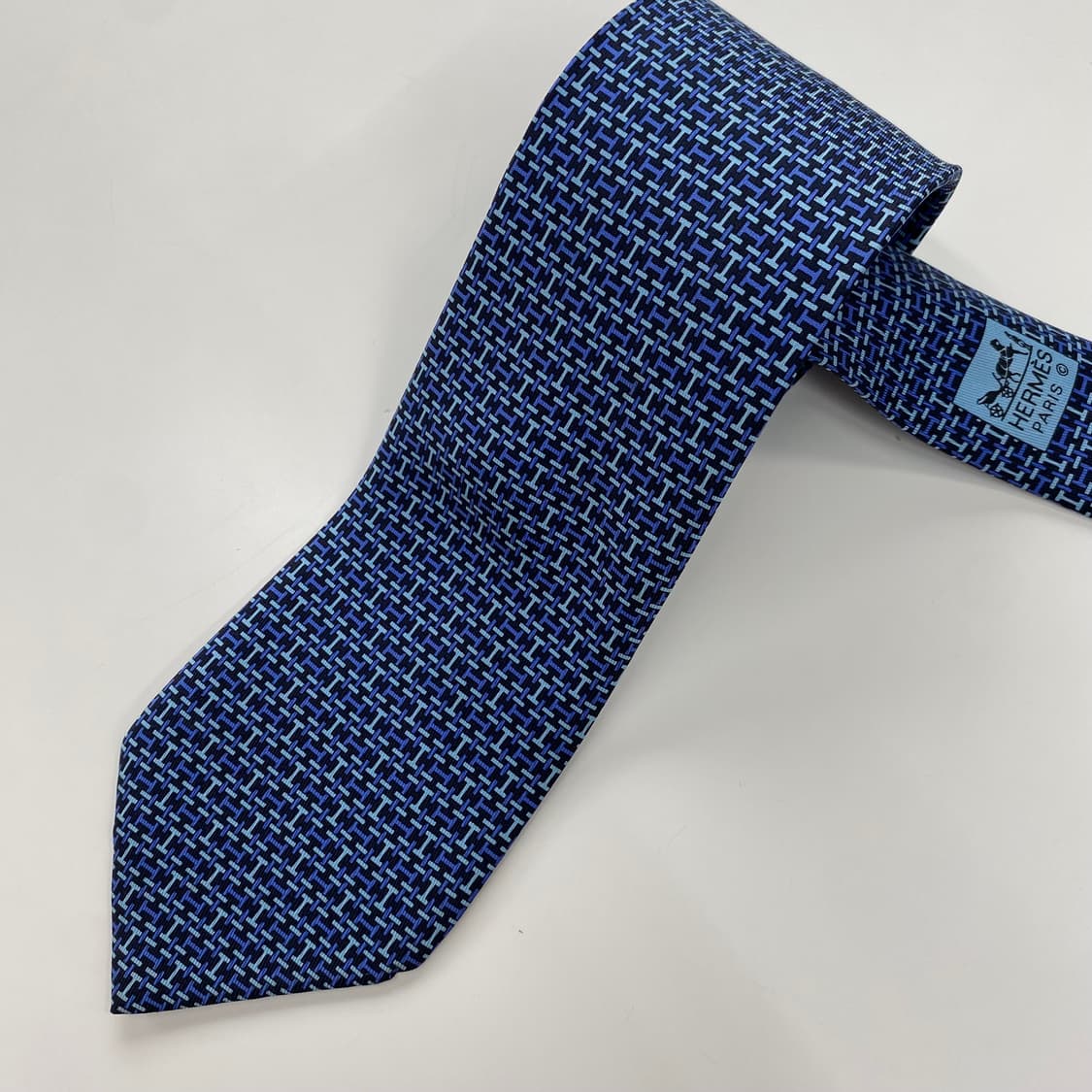 신형 에르메스(HERMES) H모노그램 명품 정품 넥타이 8.1cm 상품이미지4