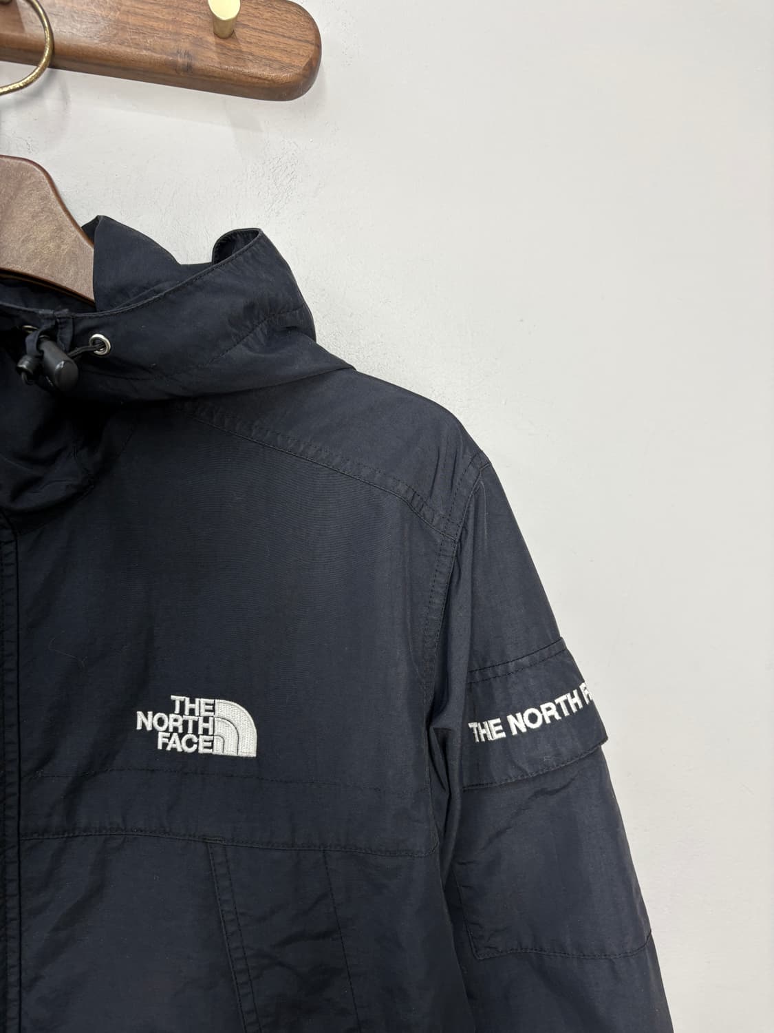 노스페이스 하이벤트 사이드로고 바람막이자켓 A3686 상품이미지3
