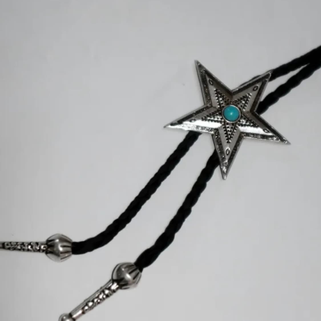 에이블리 노드레스 별 스트랩 목걸이 상품이미지1