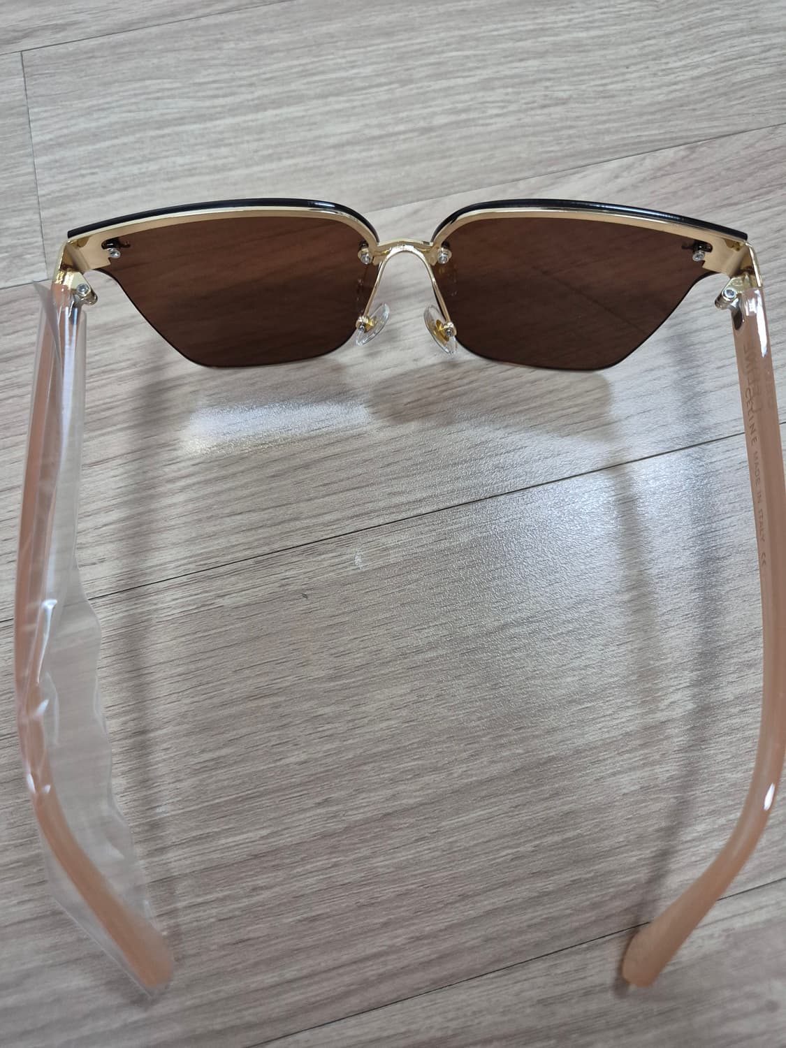 셀린느 썬글라스팝니다 상품이미지2