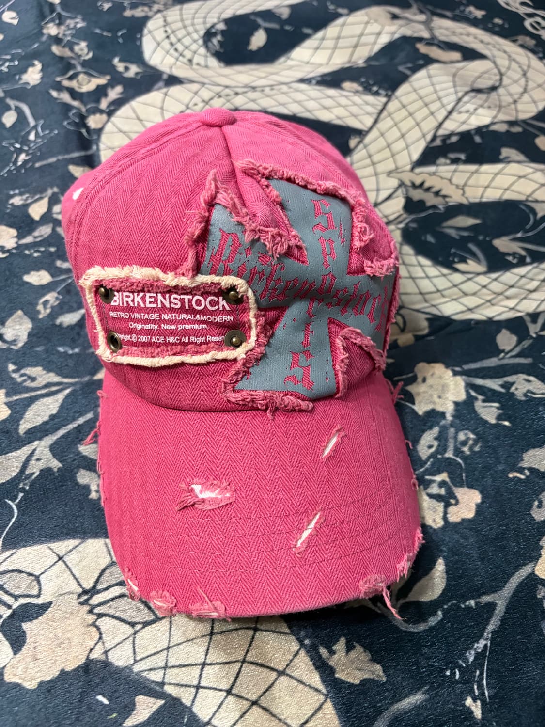 Birkenstock Distressed cross Cap  상품이미지3