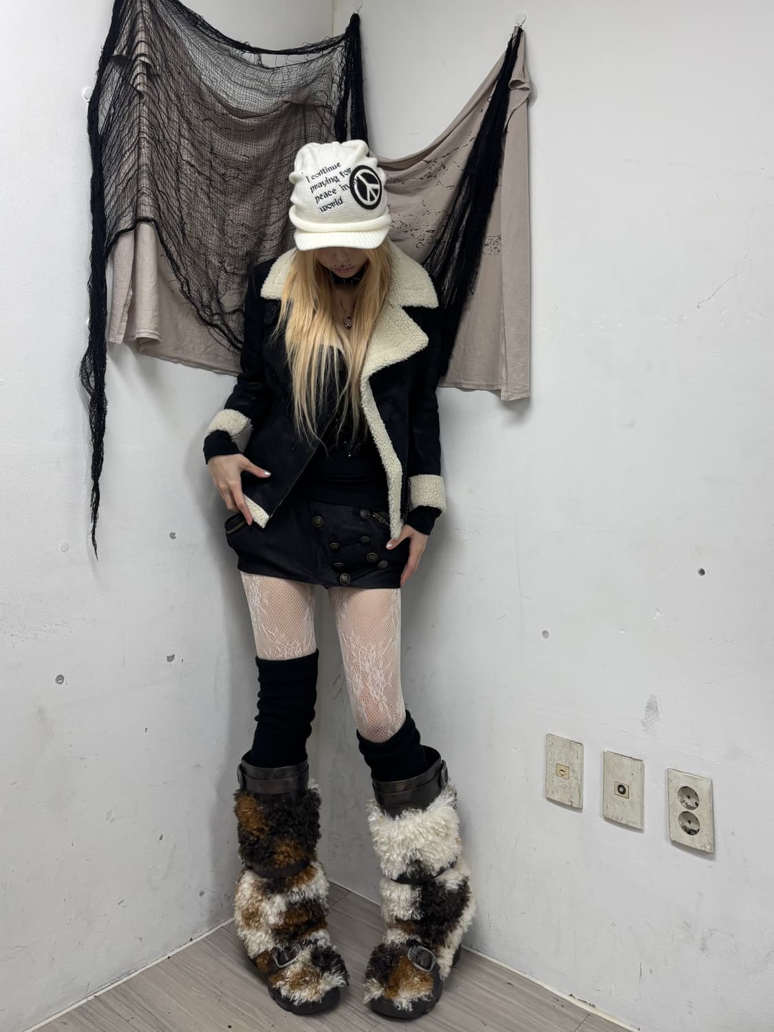 Black Bleach Wash Neck Buckle Chic Musta 상품이미지8